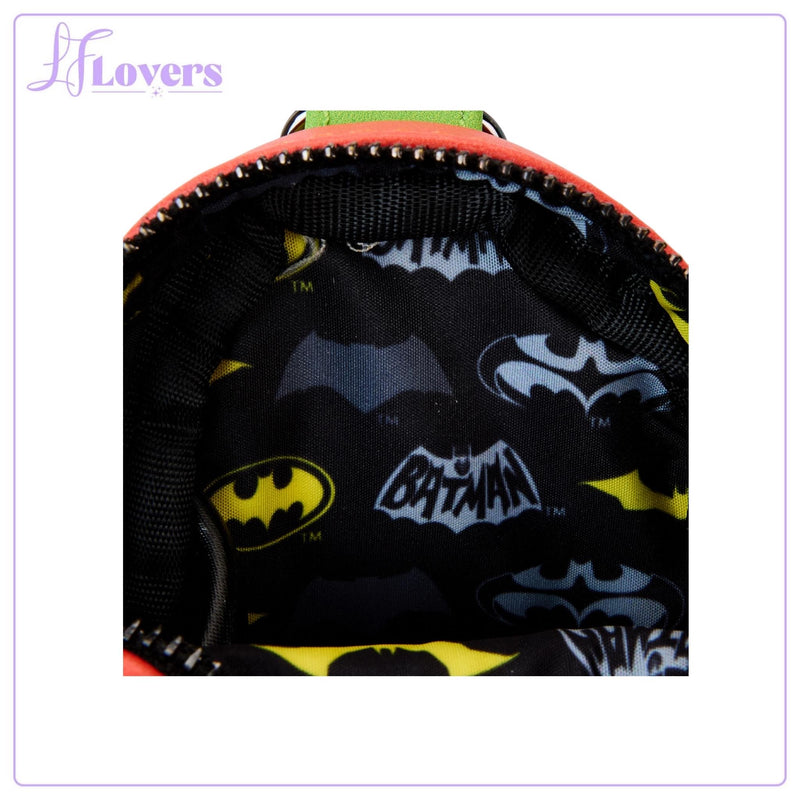 Load image into Gallery viewer, Loungefly Pets DC Comics Batman Treat Bag
